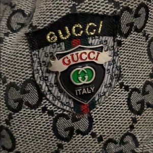 Meet your Posher, Bz